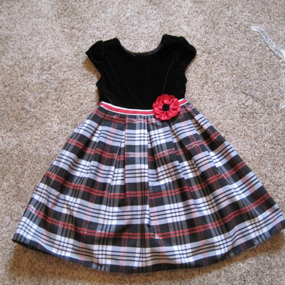 Jona Michelle Other - Jona Michelle velvet plaid holiday dress sz 8